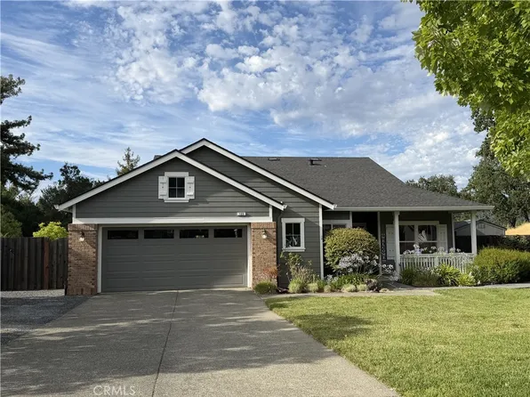 123 Grape Gables Way, Cloverdale, CA 95425