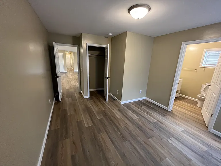425 Paul Ave — Photo 31