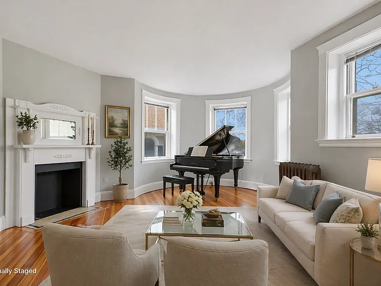 457 Washington St #7 — Photo 3