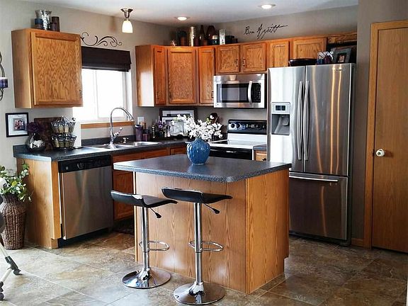 3rd image of 2602 Country Creek Ln