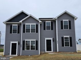 2670 Brownstone Dr #1, Dover, PA 17315