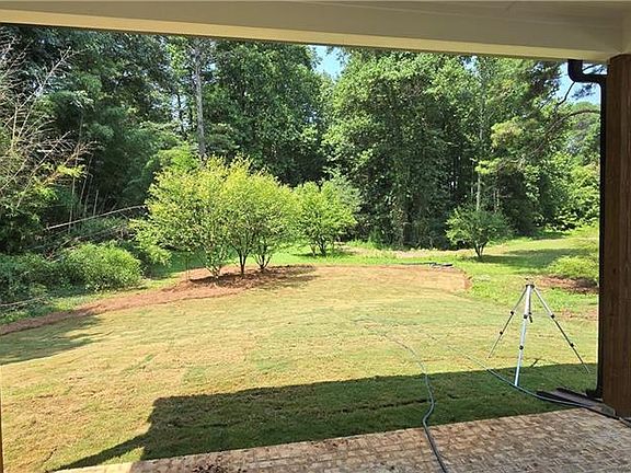 5th image of 3901 Bellair Dr