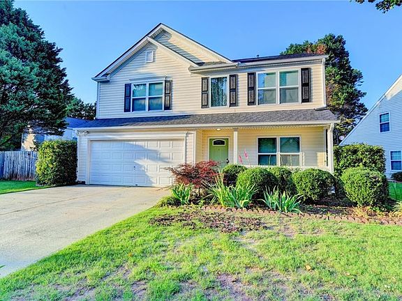 2nd image of 577 Ives Cir NW