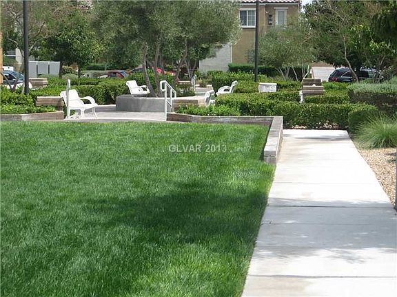 4th image of 7464 Showy Ct