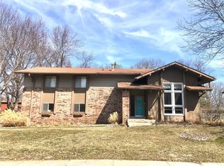 355 Winding Way, Carmel, IN 46032