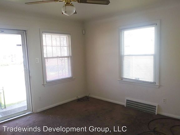 3rd image of 20220 Kingsville St
