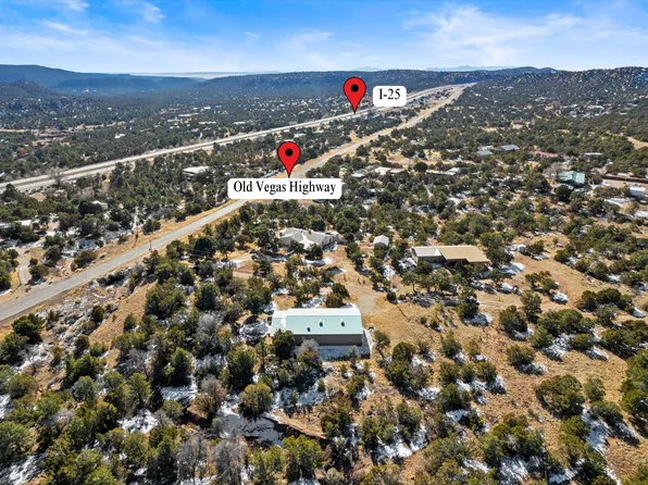 4 Red Hills Ln, Santa Fe, NM 87505