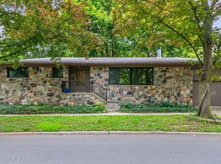 2920 Brockman Blvd, Ann Arbor, MI 48104