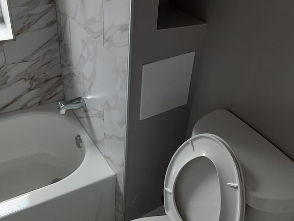 4th image of 3680 Frankford Ave #2R