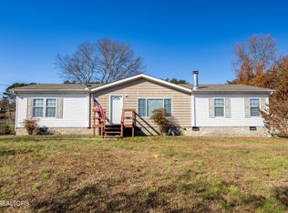 100 2nd St, Rockwood, TN 37854