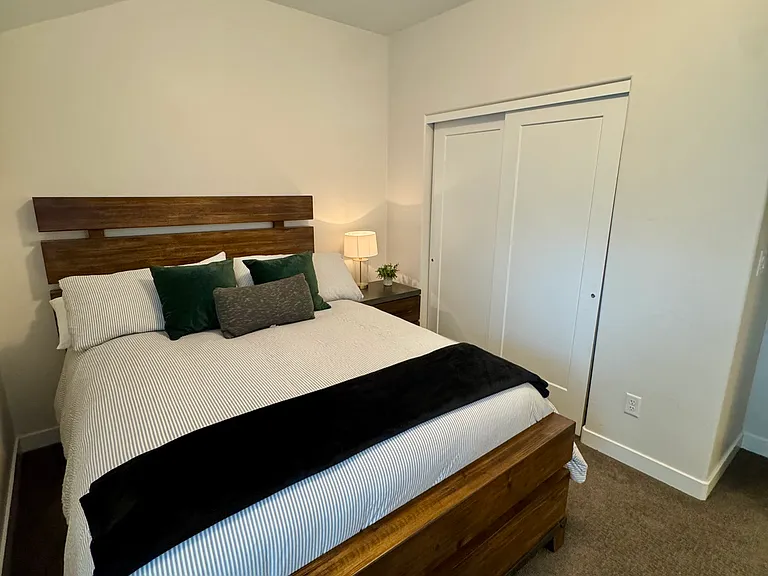 Secondary Bedroom Queen Bed
