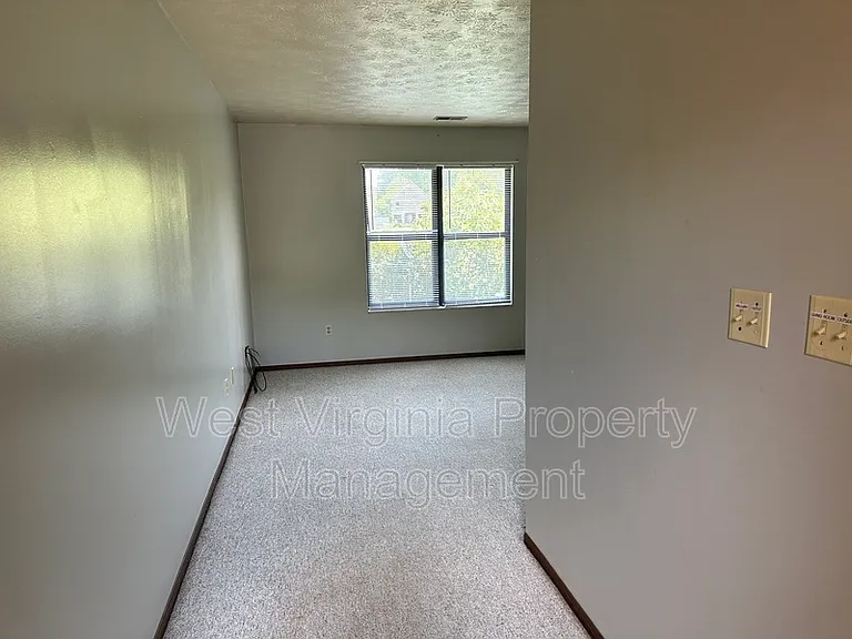 82 Beagle Club Rd #5 — Photo 3