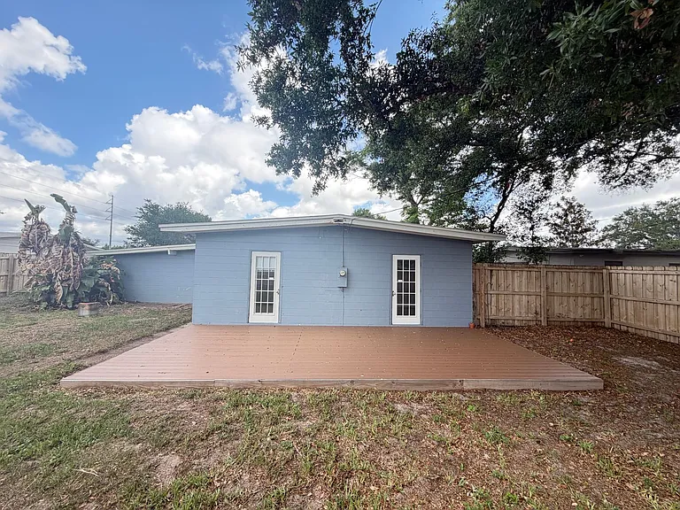 3612 Surrey Dr — Photo 31