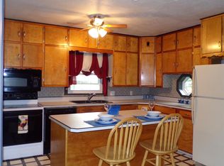 315 E Silver St, Bluffton, IN 46714