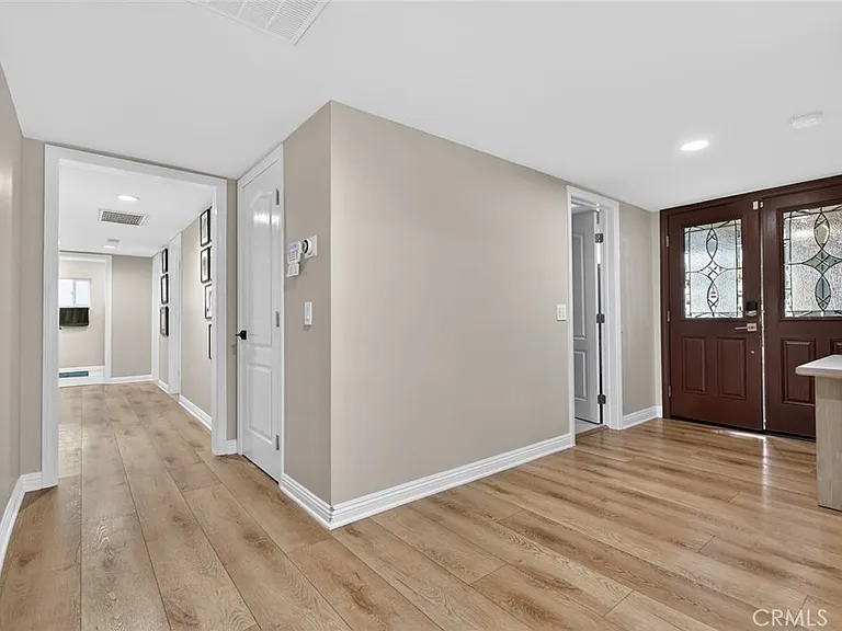 16751 Londelius St — Photo 20