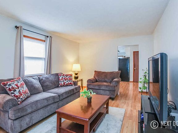 2nd image of 51 Majestic St SE