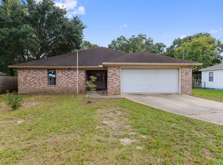 1653 Vine St, Biloxi, MS 39531