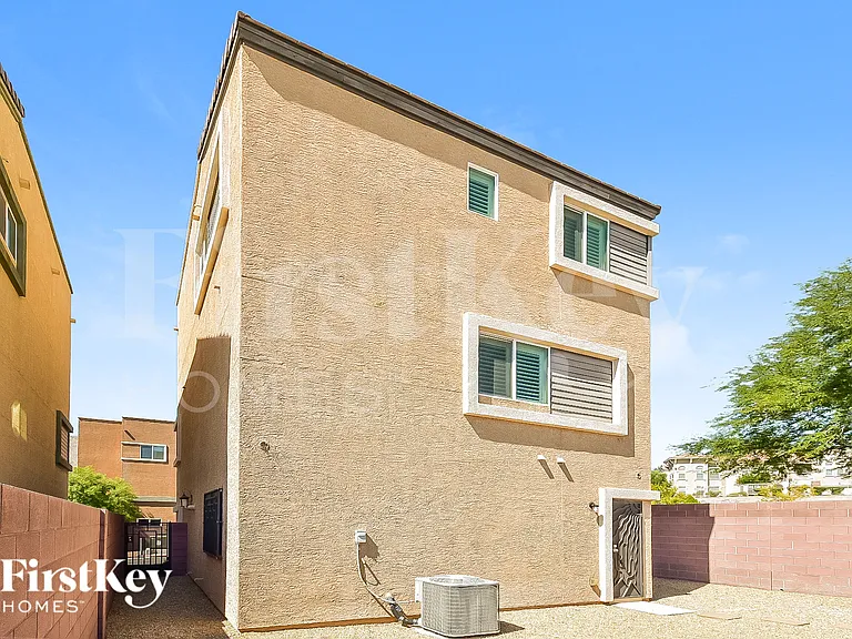 3964 Total Eclipse St — Photo 14