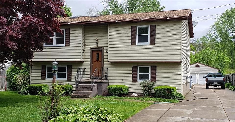1st image of 1015 Garloch Dr