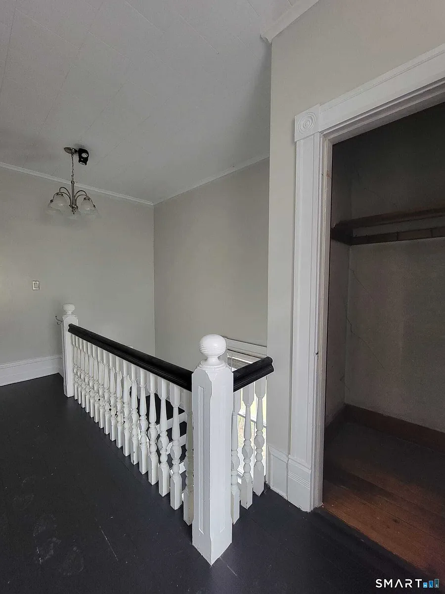 Building Photo - 126 Winthrop St #2