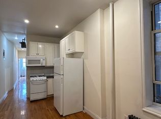 114 E 1st St APT 9, New York, NY 10009