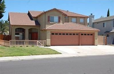 1st image of 827 Clifford Dr