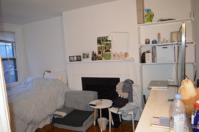 2nd image of 52A S Russell St #2