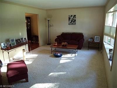 3rd image of 6621 Shawbutte St