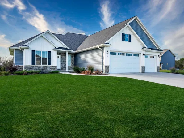 997 Gulfstream Ct, De Pere, WI 54115