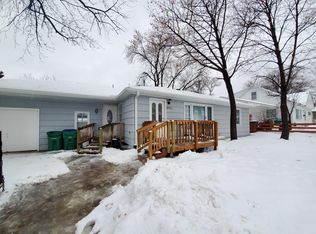 8911 Stanlen Rd #1, Minneapolis, MN 55426