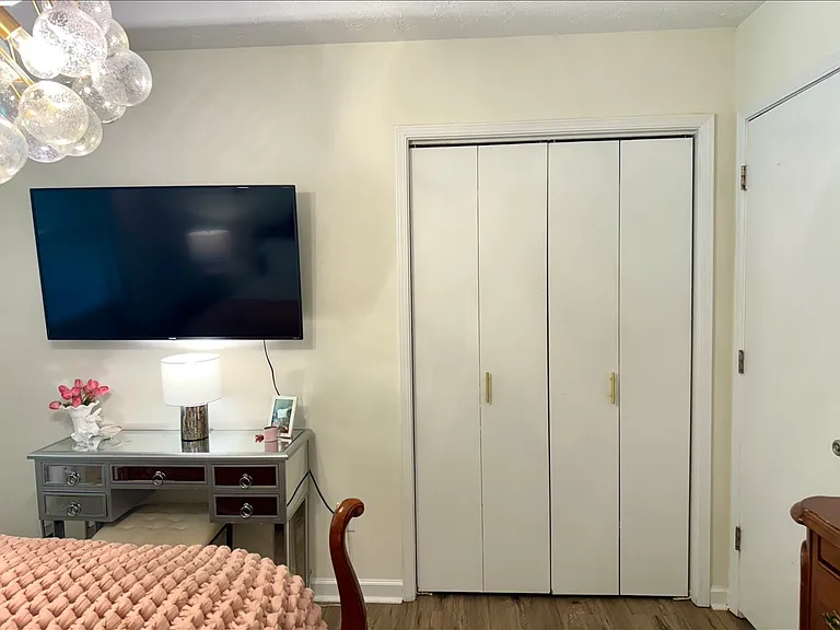 353 Seagraves Dr #353 — Photo 6