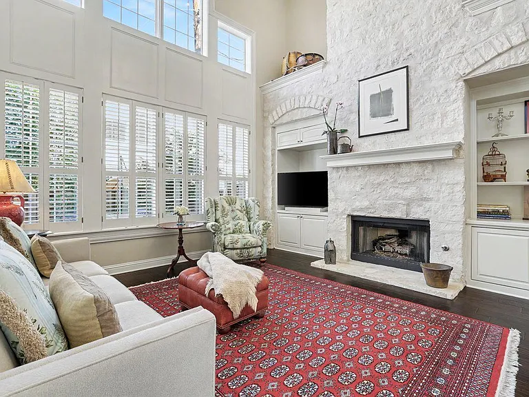 3800 Bailey Ln #F-1 — Photo 10