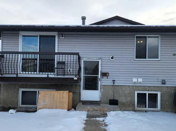 1404 N 43rd St SE #B, Calgary, AB T2A 5E7
