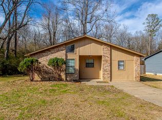 4303 Arehart Dr, Little Rock, AR 72209