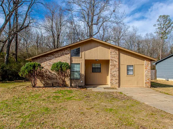 4303 Arehart Dr, Little Rock, AR 72209