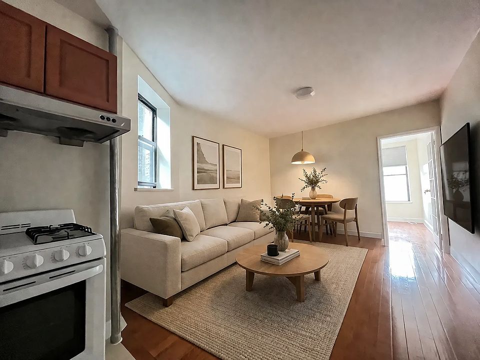 1st image of 122 Forsyth St APT 3A