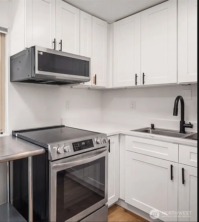 2 bed, 675 sqft, $1,895 — Photo 2