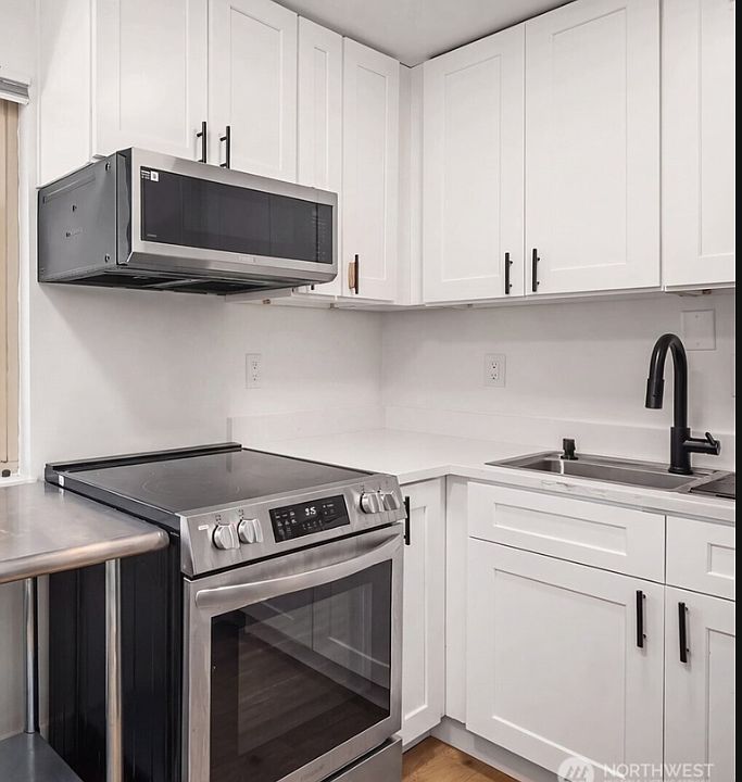 2nd image of 4400 Linden Ave N #4