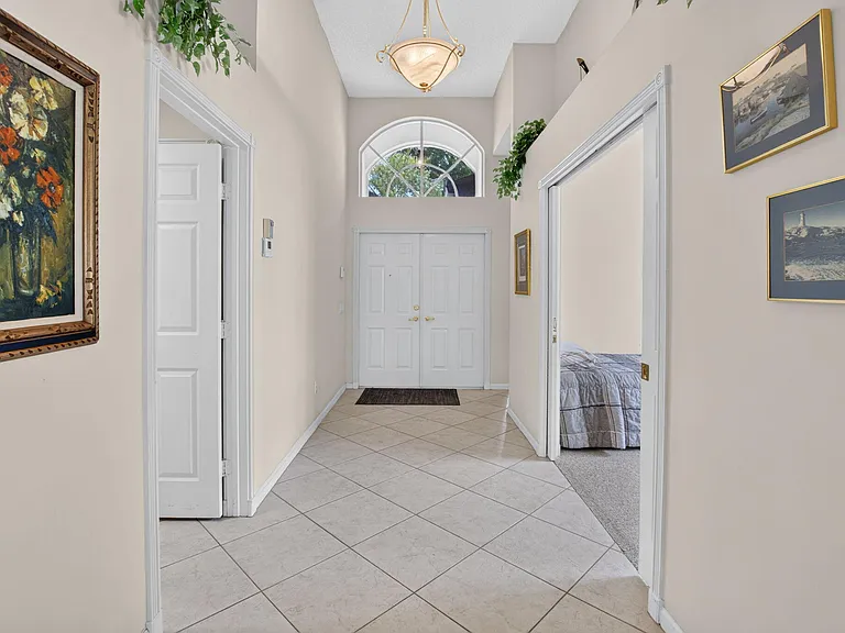 7625 Las Cruces Ct — Photo 14