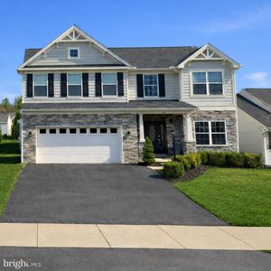 215 Glenndale Dr, Port Matilda, PA, 16870