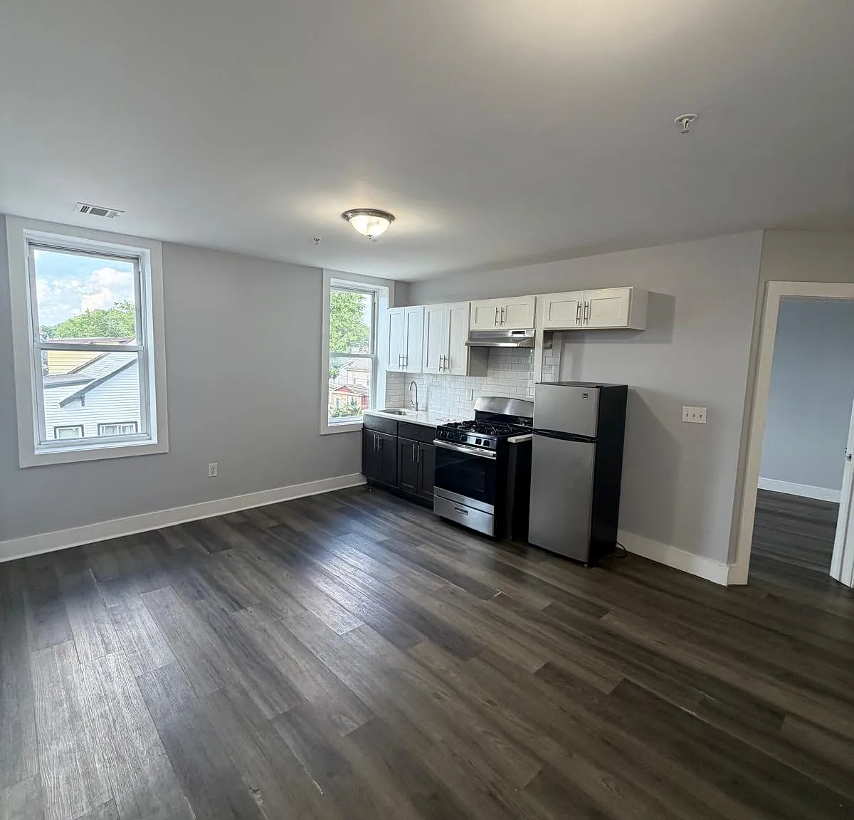 2 bed, $1,800 — Photo 4