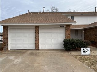 9800 Larkspur Ln, Oklahoma City, OK 73159
