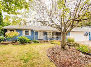 2120 Beam Ave, Saint Paul, MN 55109