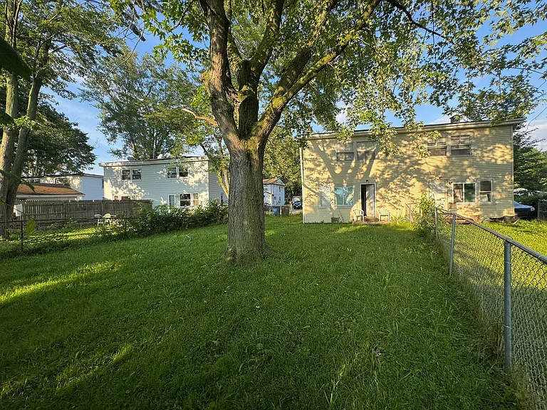 33578 Berville Ct — Photo 11