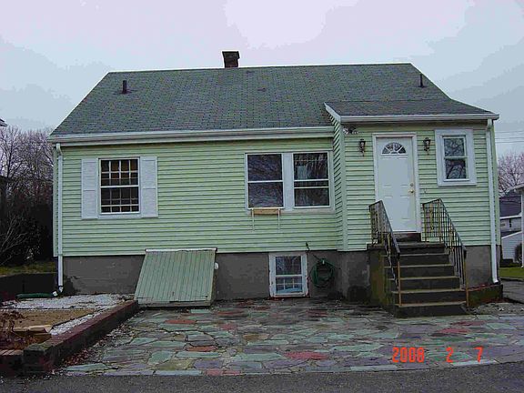 Large flagstone patio