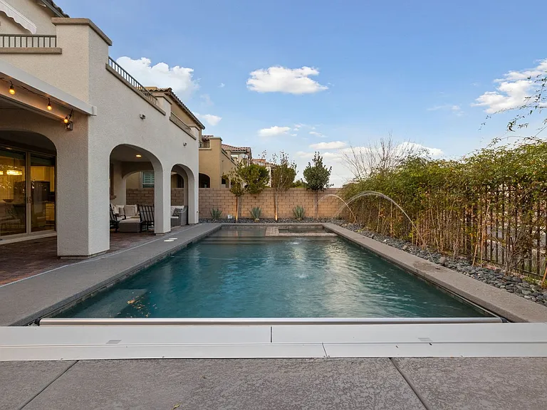 428 Vigo Port St — Photo 14
