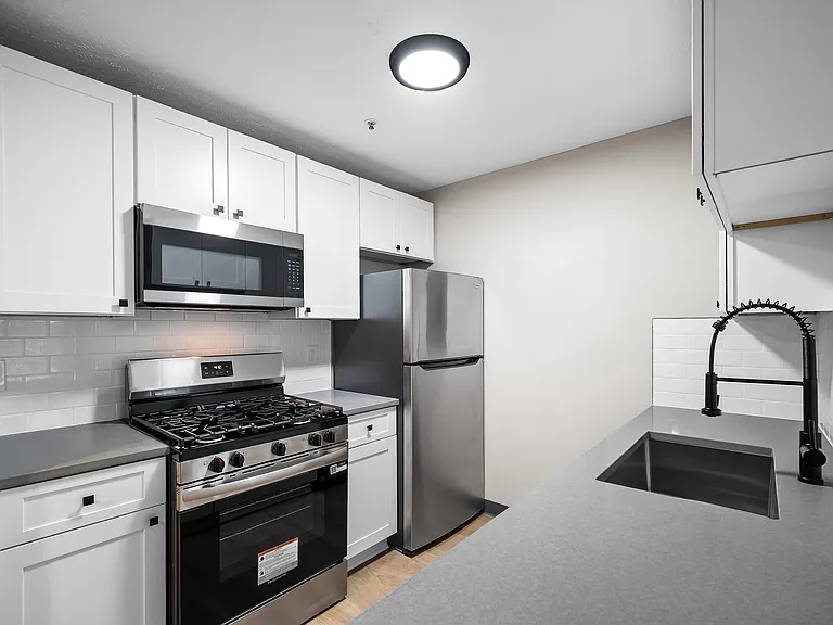 Cherry Tree Village Apartments — Photo 8