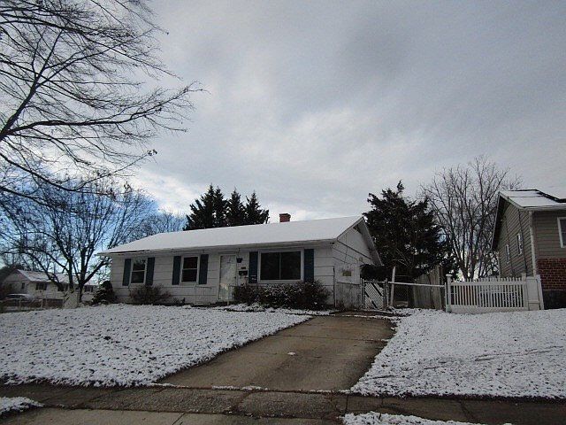 2nd image of 338 Bryanstone Rd