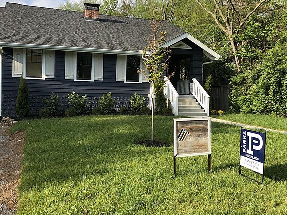 5th image of 2502 Ashwood Ave