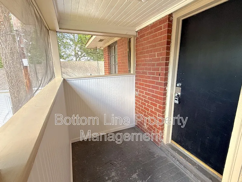 1 bed, 1.0 bath, 500 sqft, $1,595 — Photo 3